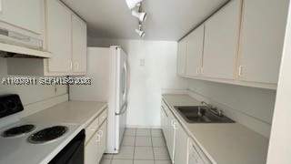 2350 NE 135th St 212, North Miami FL - photo 7 of 21
