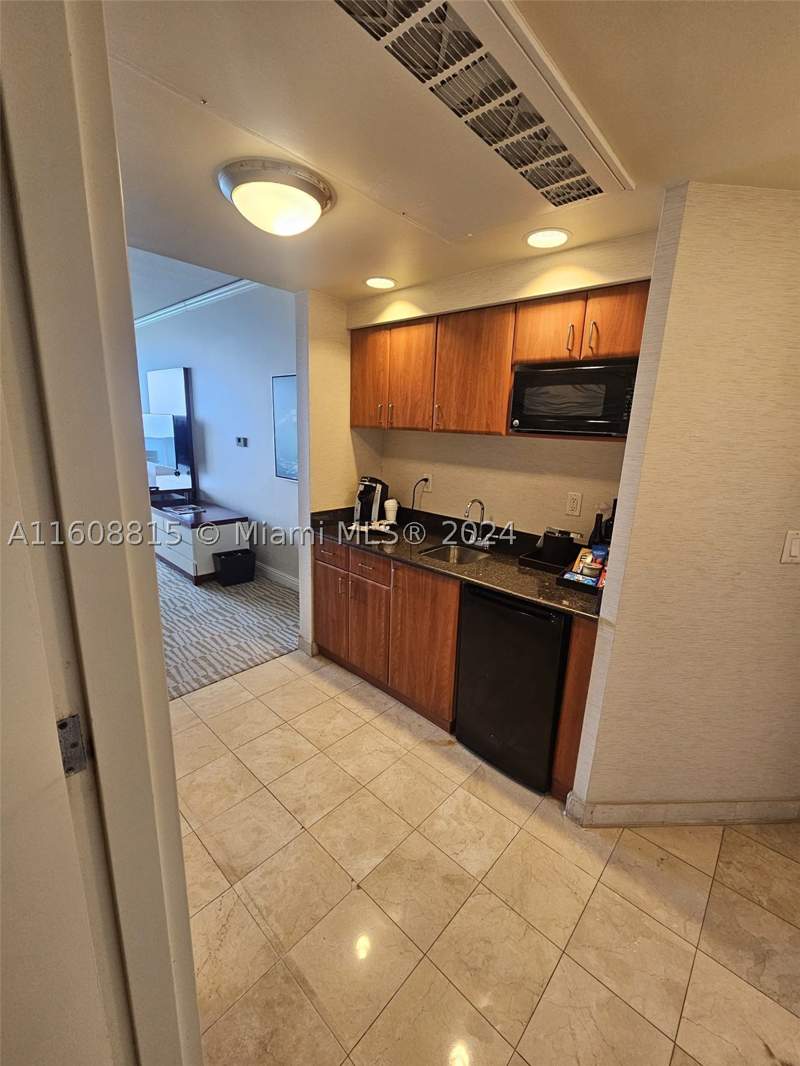 0 bedroom Condominium at 18001 Collins Ave 2112, Trump International Sones, Sunny Isles Beach — photo 5