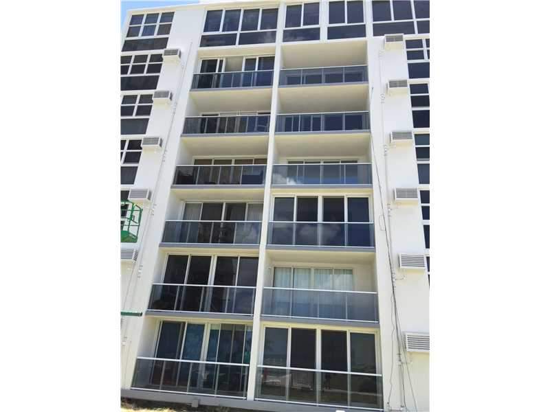 5 bedroom Townhouse at 21301 NE 38th Ave 58, The Courtyards At The Poi, Aventura — photo 2