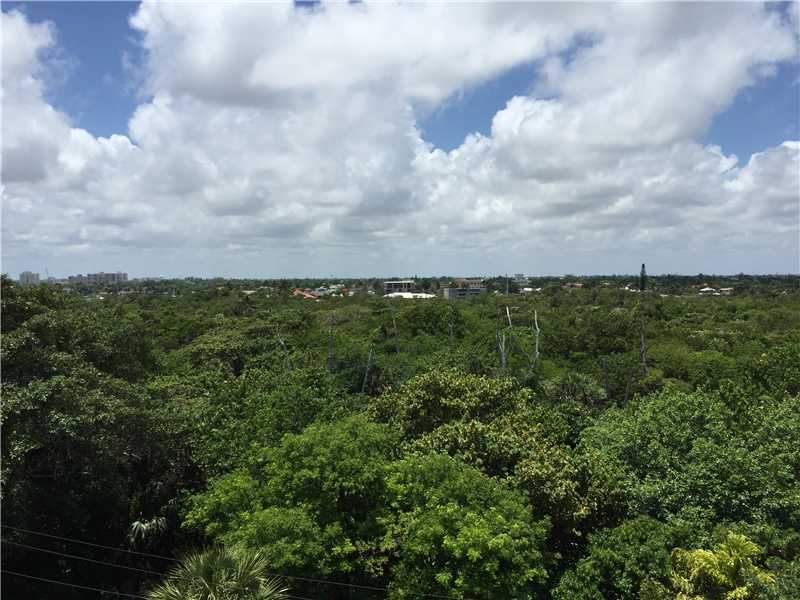 5 bedroom Townhouse at 21301 NE 38th Ave 58, The Courtyards At The Poi, Aventura — photo 4