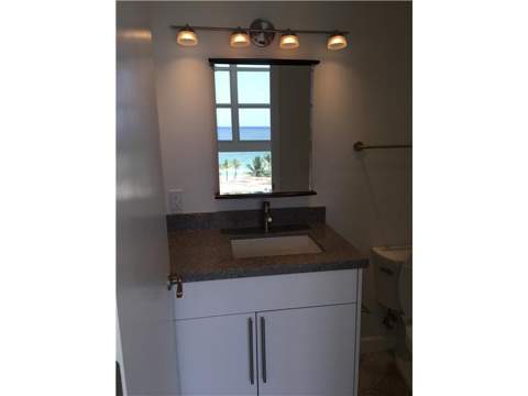 21301 NE 38th Ave 58, Aventura FL - photo 9 of 55