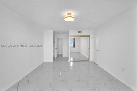 2780 NE 183rd St 1601, Aventura FL - photo 14 of 35