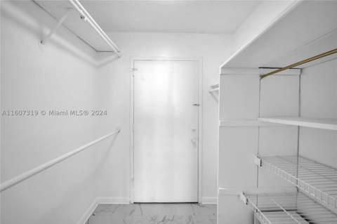 2780 NE 183rd St 1601, Aventura FL - photo 16 of 35
