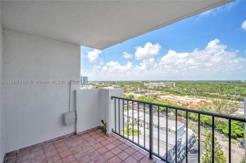 2780 NE 183rd St 1601, Aventura FL - photo 20 of 35