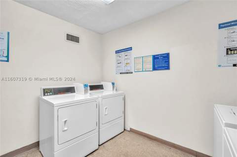 2780 NE 183rd St 1601, Aventura FL - photo 24 of 35