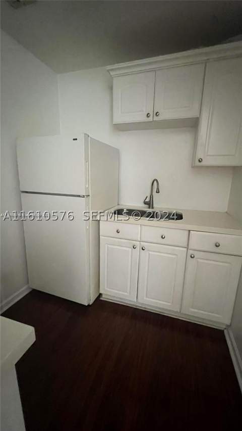 1502 Jefferson Ave 102, Miami Beach FL - photo 12 of 18