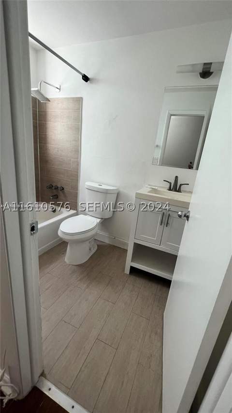 1502 Jefferson Ave 102, Miami Beach FL - photo 8 of 18