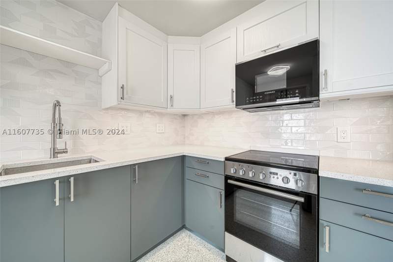 1 bedroom Condominium at 9700 E Bay Harbor Dr 508, Summit Condo, Bay Harbor Islands — photo 4