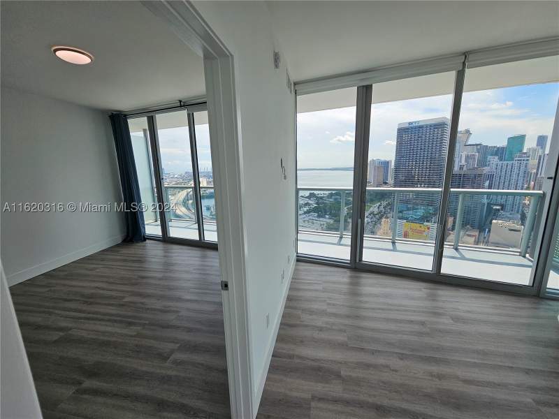 2 bedroom Condominium at 888 Biscayne Blvd 2701, Marinablue Condo, Miami — photo 5