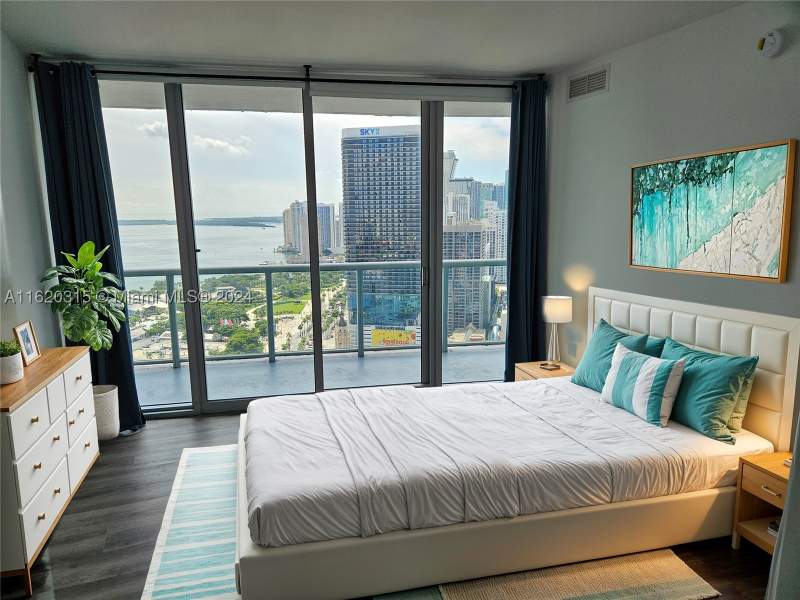 2 bedroom Condominium at 888 Biscayne Blvd 4001, Marinablue Condo, Miami — photo 5