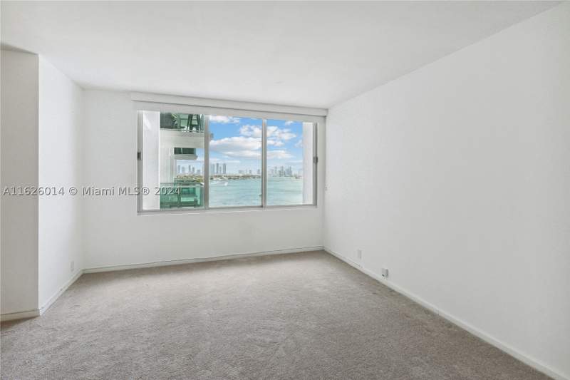 0 bedroom Condominium at 1000 West Ave 821, Mirador 1000 Condo, Miami Beach — photo 2