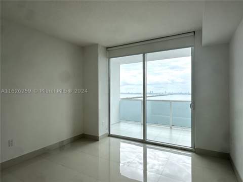 600 NE 27th St 2302, Miami FL - photo 13 of 33