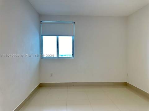 600 NE 27th St 2302, Miami FL - photo 14 of 33