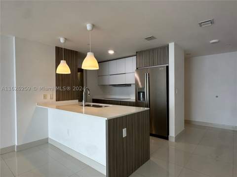 600 NE 27th St 2302, Miami FL - photo 16 of 33