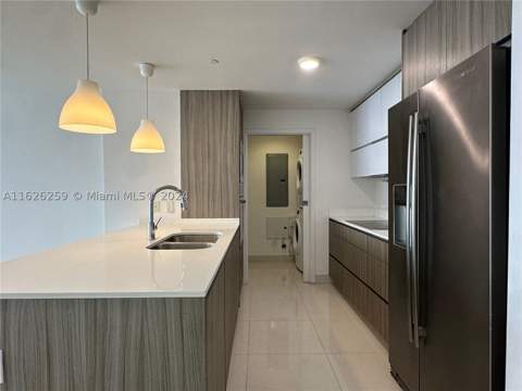 600 NE 27th St 2302, Miami FL - photo 17 of 33