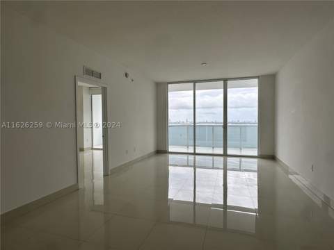 600 NE 27th St 2302, Miami FL - photo 9 of 33