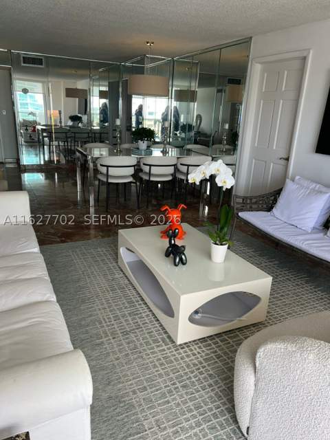 6039 Collins Ave 1728, Miami Beach FL - photo 22 of 29