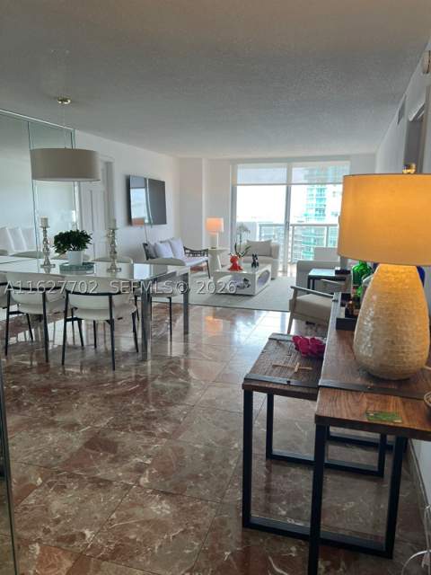 6039 Collins Ave 1728, Miami Beach FL - photo 24 of 29