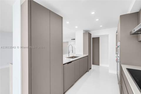 2655 Collins Ave 2302, Miami Beach FL - photo 20 of 70