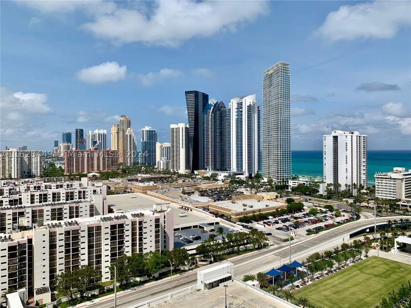 2 bedroom Condominium at 300 Sunny Isles Blvd 2103, Parque Towers Condo, Sunny Isles Beach — photo 4