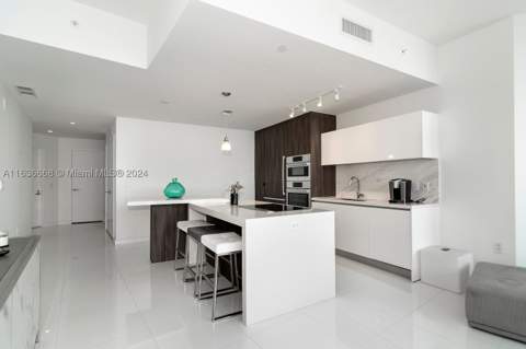 851 NE 1st Ave 1710, Miami FL - photo 10 of 26