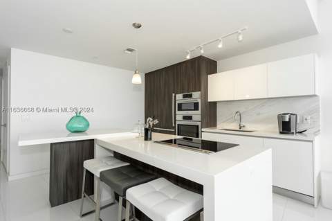 851 NE 1st Ave 1710, Miami FL - photo 11 of 26