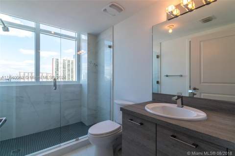 400 Sunny Isles Blvd 1019, Sunny Isles Beach FL - photo 11 of 32