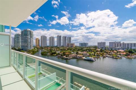 400 Sunny Isles Blvd 1019, Sunny Isles Beach FL - photo 13 of 32