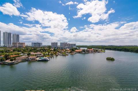 400 Sunny Isles Blvd 1019, Sunny Isles Beach FL - photo 17 of 32