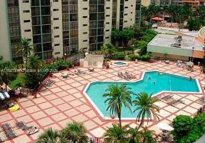 17021 N Bay Rd 915, Sunny Isles Beach FL - photo 18 of 21
