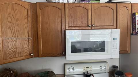 7304 SW 82nd St A210, Miami FL - photo 6 of 17