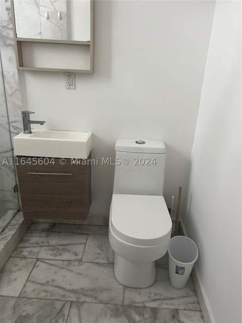 920 Jefferson Ave 3, Miami Beach FL - photo 10 of 12