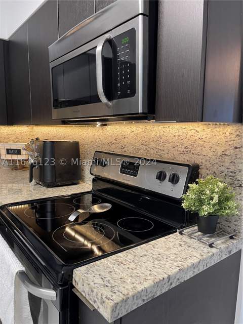 5151 Collins Ave 629, Miami Beach FL - photo 6 of 62
