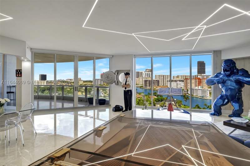 3 bedroom Condominium at 21200 Point Pl 1204, Atlantic I At The Point C, Aventura — photo 2