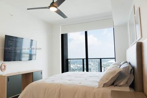 601 NE 1 Ave 4704, Miami FL - photo 14 of 43