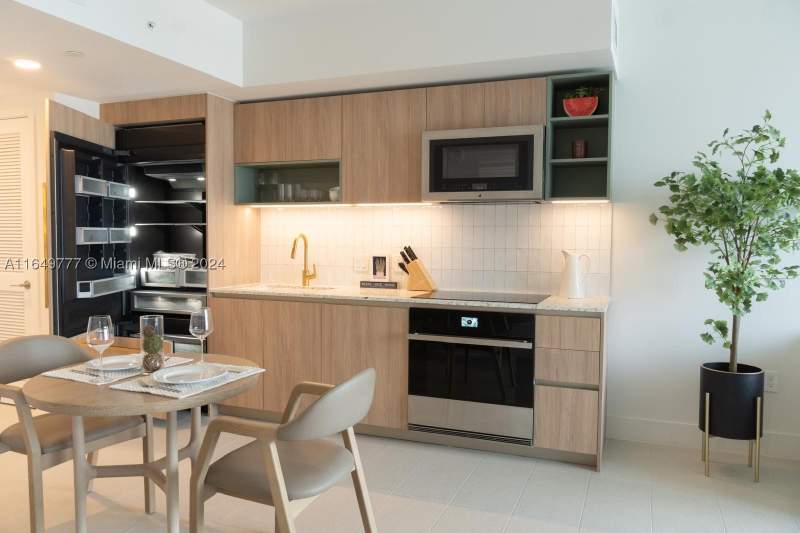 1 bedroom Condominium at 601 NE 1 Ave 4704, Gale, Miami — photo 5