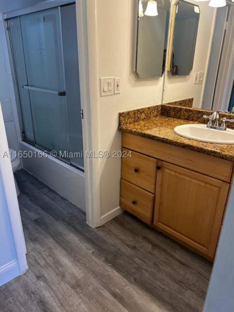 3475 N Country Club Dr 204, Aventura FL - photo 10 of 13
