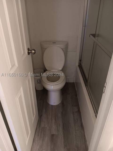 3475 N Country Club Dr 204, Aventura FL - photo 11 of 13