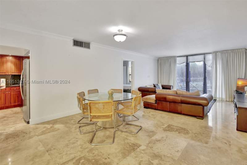 2 bedroom Condominium at 9801 Collins Ave 3T, Balmoral Condo, Bal Harbour — photo 4