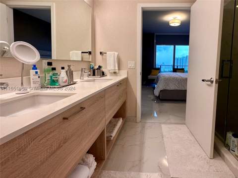 16385 Biscayne Blvd 1201, North Miami Beach FL - photo 21 of 42