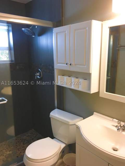 1228 Pennsylvania Ave 2, Miami Beach FL - photo 9 of 9