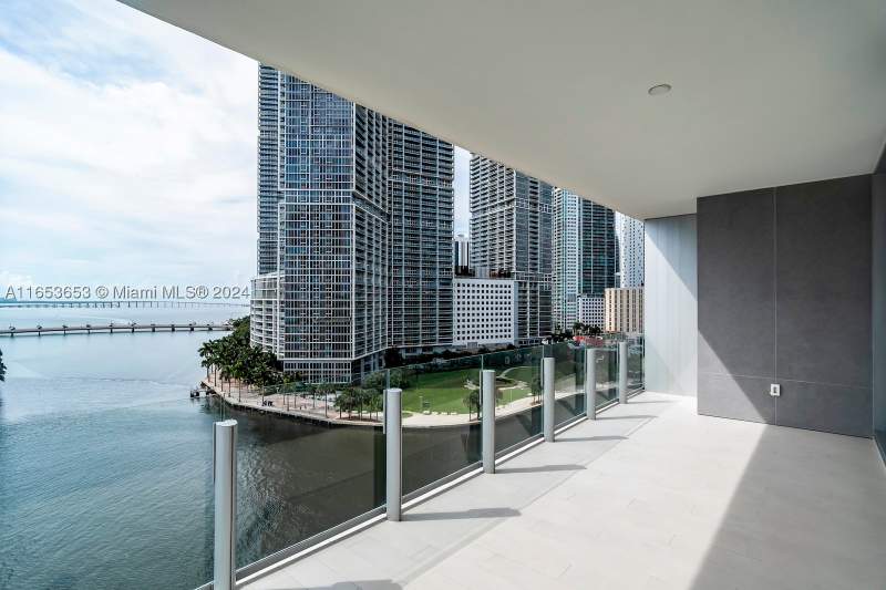 2 bedroom Condominium at 300 Biscayne Blvd Way 902, Aston Martin Residences, Miami — photo 2