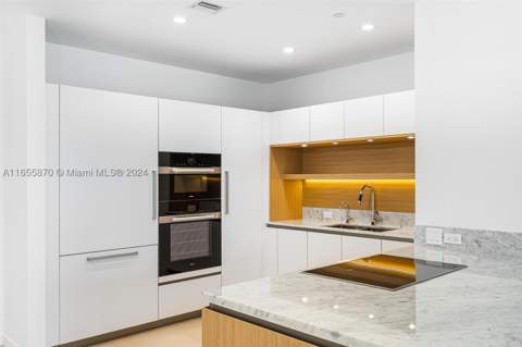 1135 103 St 202, Bay Harbor Islands FL - photo 11 of 44