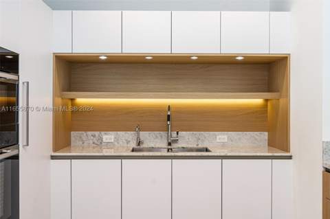 1135 103 St 202, Bay Harbor Islands FL - photo 12 of 44