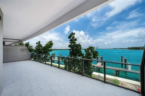 1135 103 St 202, Bay Harbor Islands FL - photo 14 of 44
