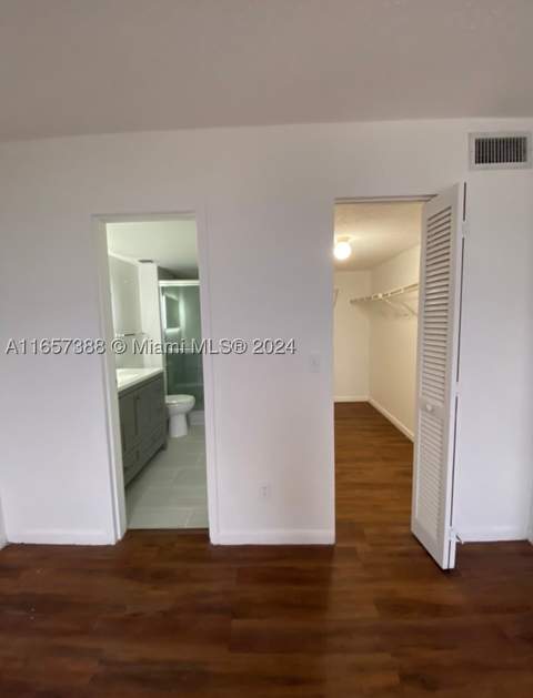 13499 Biscayne Blvd 1507, North Miami FL - photo 20 of 32