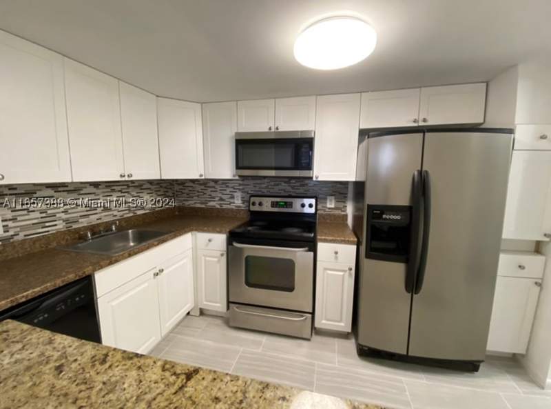 2 bedroom Condominium at 13499 Biscayne Blvd 1507, Sailboat Cay Condo, North Miami — photo 3