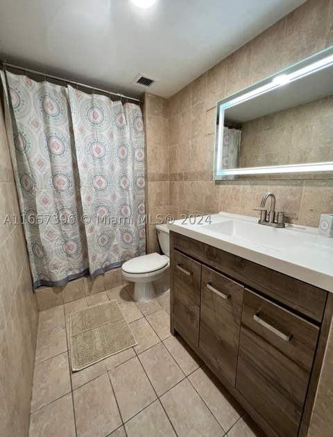 13499 Biscayne Blvd 1205, North Miami FL - photo 17 of 32