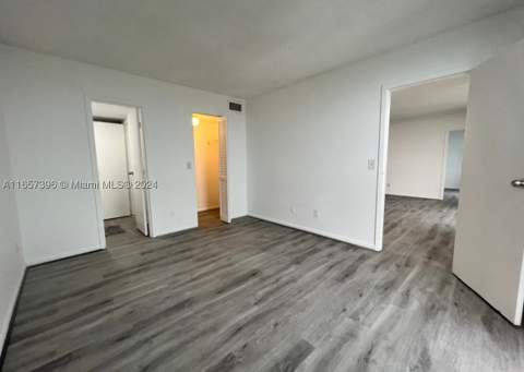 13499 Biscayne Blvd 1205, North Miami FL - photo 24 of 32