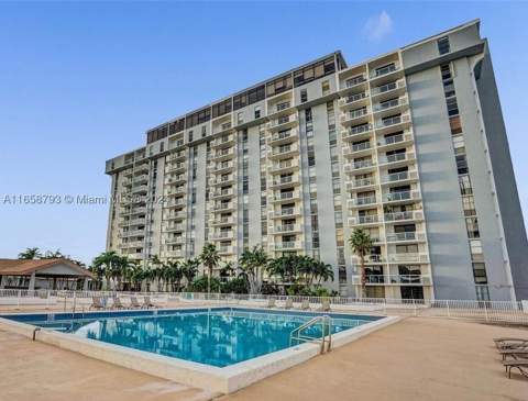 13499 Biscayne Blvd 801, North Miami FL - photo 13 of 13
